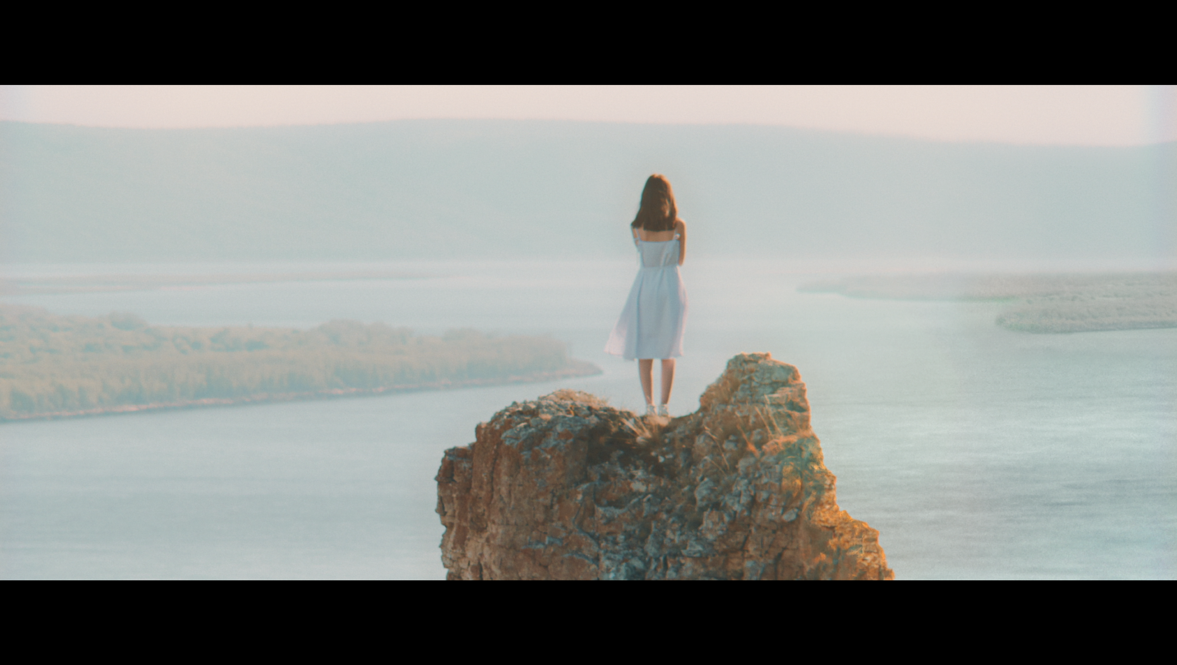 Diodorova. Against the Current